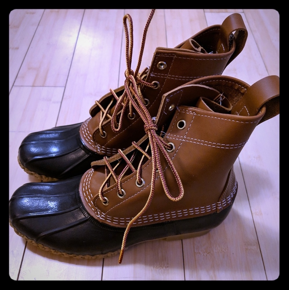 LL Bean -8 inch Bean Boots w/ thinsulate- size 7